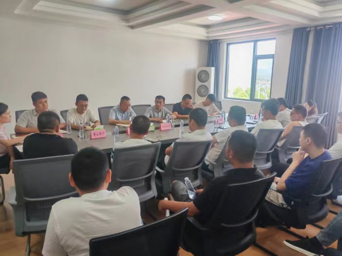 1725938463506441.jpg weg.jpg